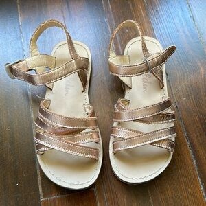 Mini Boden rose gold sandals size 31